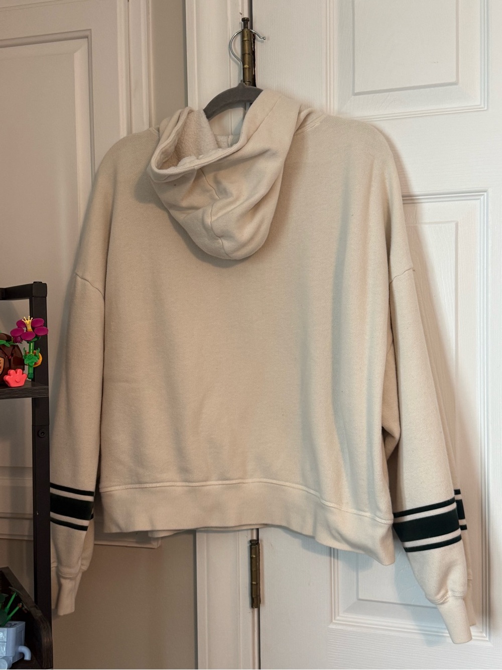 Victoriaโs Secret PINK Hoodie Size L Cream Ivory Green stripe Sleeve Pullover
